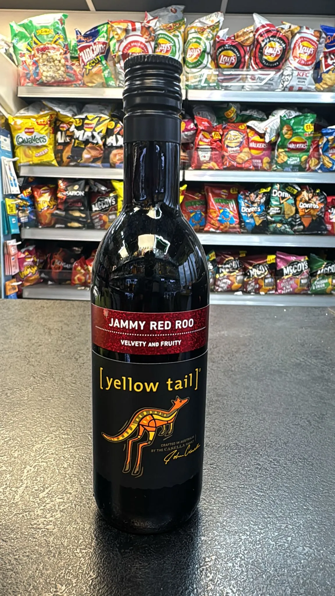 Yellow Tail Jammy Red Roo 200ml
